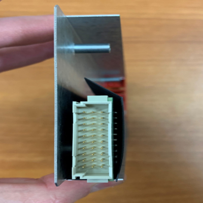 ETI CET T2S ETH 2U 24V/48V Unidade de monitorização Inversores Bravo Controlador de potência P/N T322010100