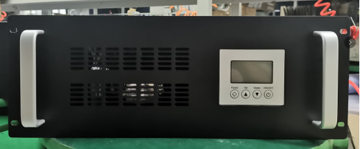 Modulo de inversor de corrente contínua para CA de 3kW montado em rack 4RU de 19 polegadas feito sob encomenda adaptado para conversão de 12V DC para 220V AC com desempenho premium