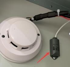 Cerco exterior galvanizado feito-à-medida do armário da espessura 14U do aço 1.5mm com o condicionador de ar 1500W para o armazenamento da bateria da estação das telecomunicações