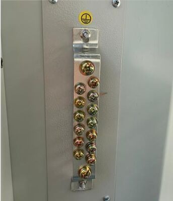 Cerco exterior galvanizado feito-à-medida do armário da espessura 14U do aço 1.5mm com o condicionador de ar 1500W para o armazenamento da bateria da estação das telecomunicações