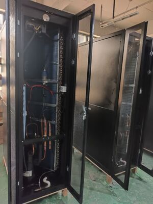 Ar Condicionado de Precisão In-Row L35 38.2KW Capacidade de Refrigeração Refrigerante R410a