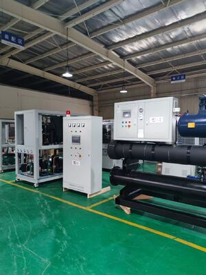 Chiller de Parafuso Refrigerado a Água com Compressor Duplo MK-410WD 815,8KW - Refrigerante R22