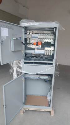 NetSure 731 48V 600A 36kW Vertiv Telecom Sistema de alimentação CC2-X2 com gabinete de distribuição AC