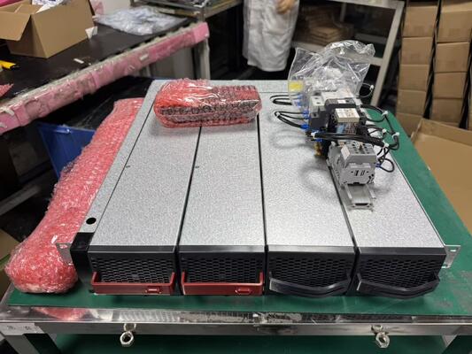 CE+T Bravo 25 1 Fase 110Vdc a 230Vac 6KVA CC a AC Sistema de inversor P/N S62AD5E0204SN000K001